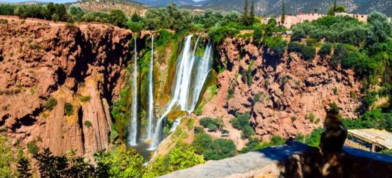 Panoramic-view-of-the-Ouzoud-Waterfalls-1-770x512-550x250